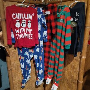 2T LOT Xmas Pj sleeper PJ Buffalo Check Polar Bear Gymboree Dinosaur Santasaur